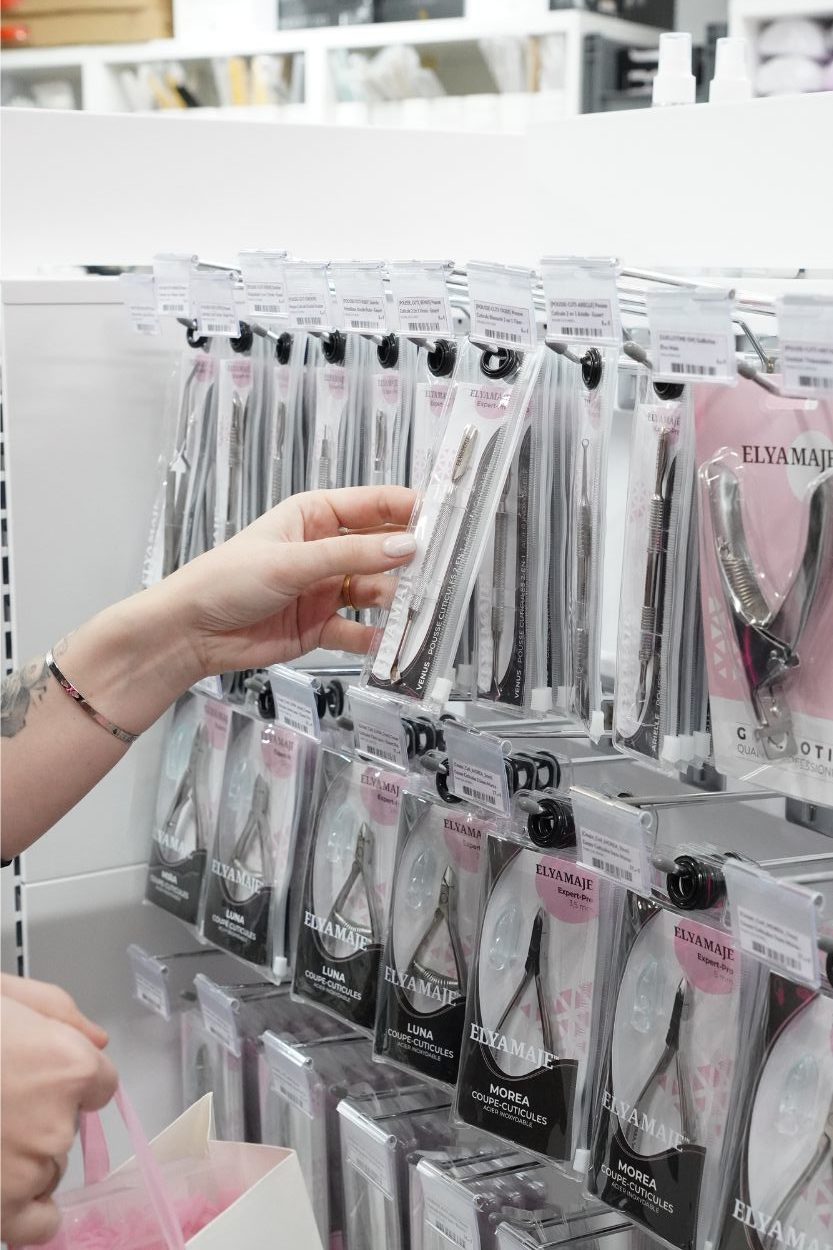 accessoires-onglerie-clermont-ferrand